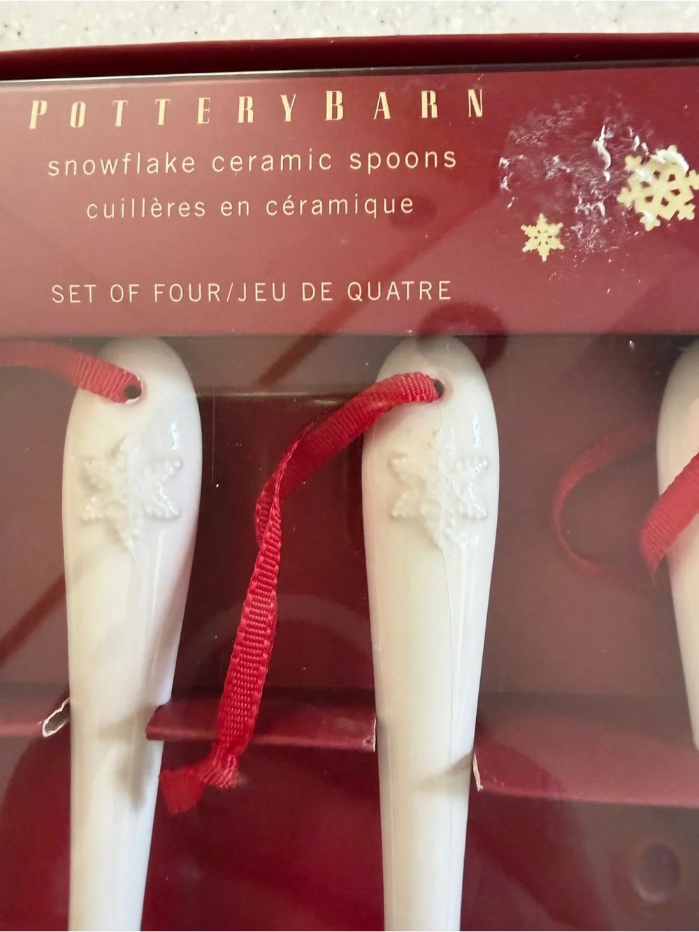 NWT Pottery Barn White Ceramic Snowflake Serving Spoons with Red Ribbon Set of 8